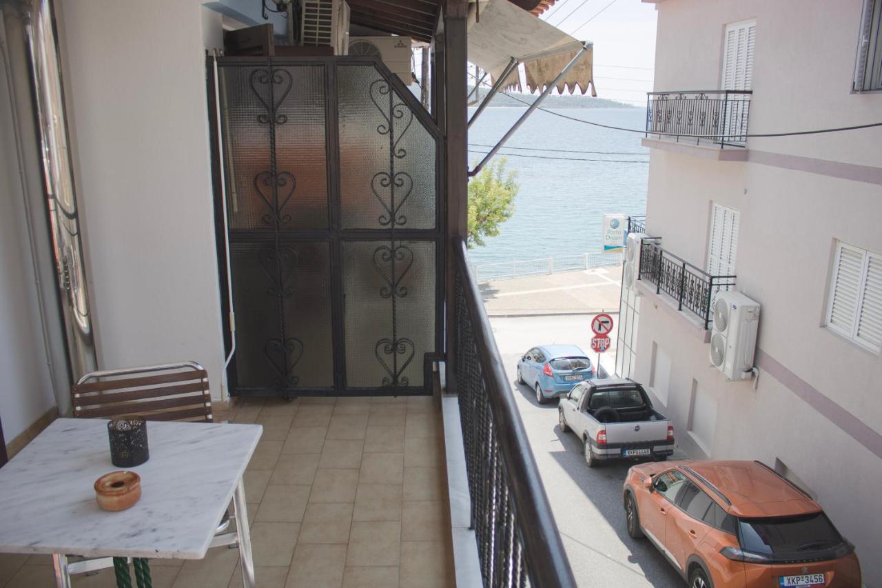 Glaros Blue Hotel Neos Marmaras Bagian luar foto